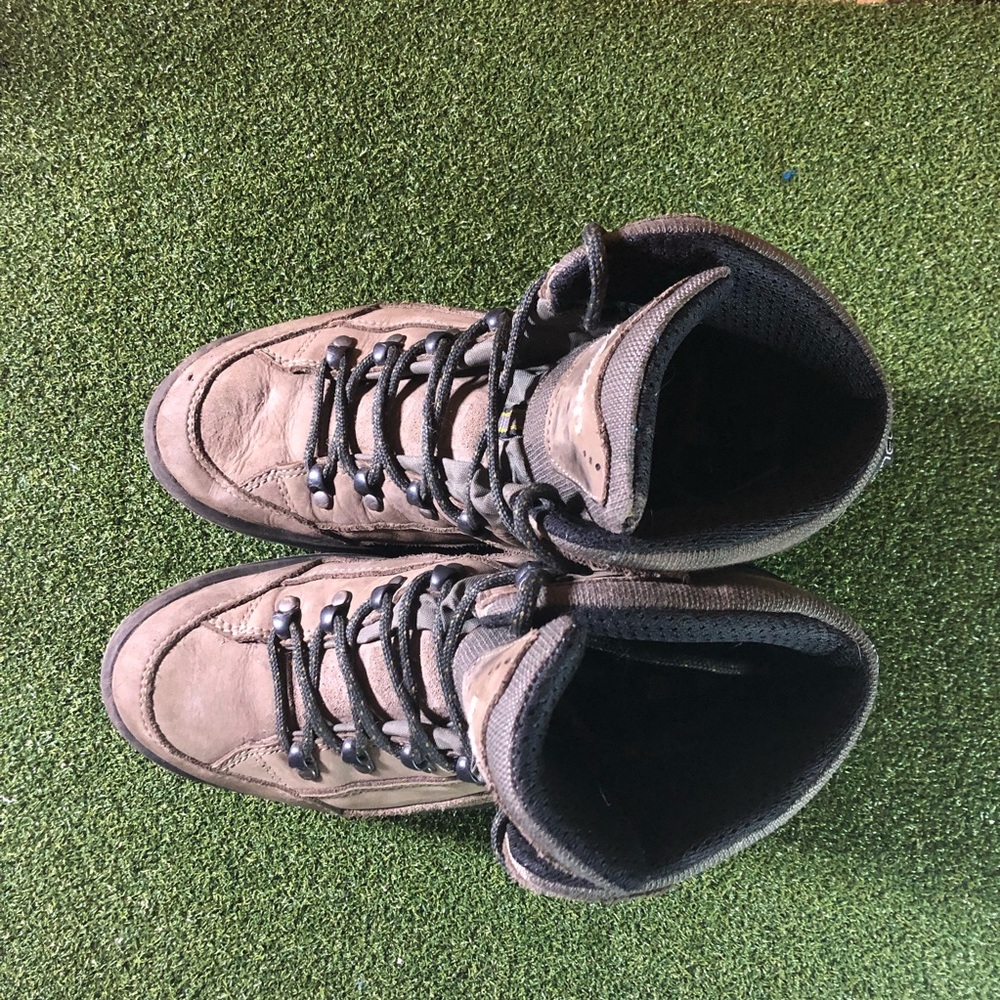 Lowa Renegade GTX Mid Gore-Tex Vibram Hiking Boots Women’s 9 - Picture 9 of 10